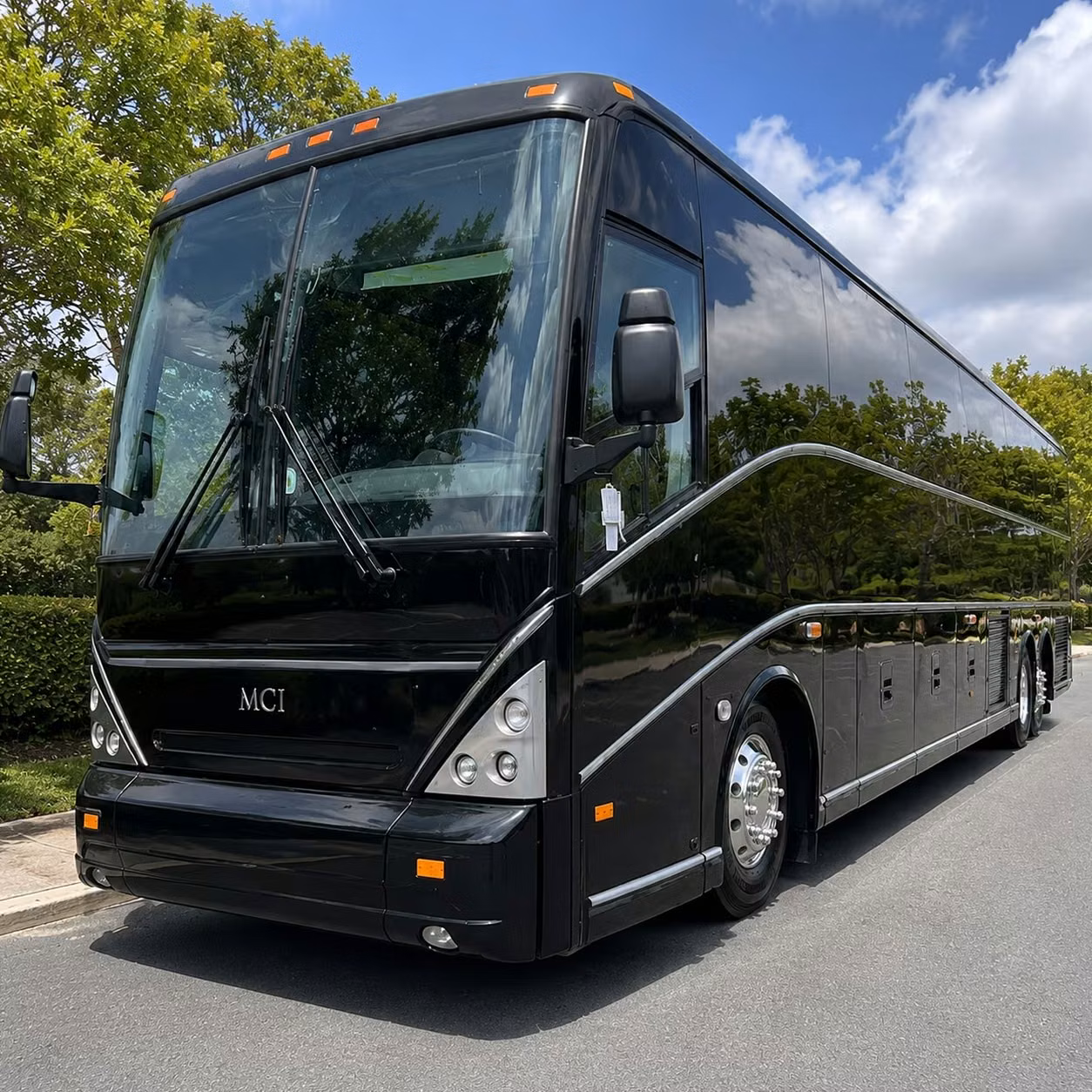 corporate event bus rentals for denver s convention center and downtown venues