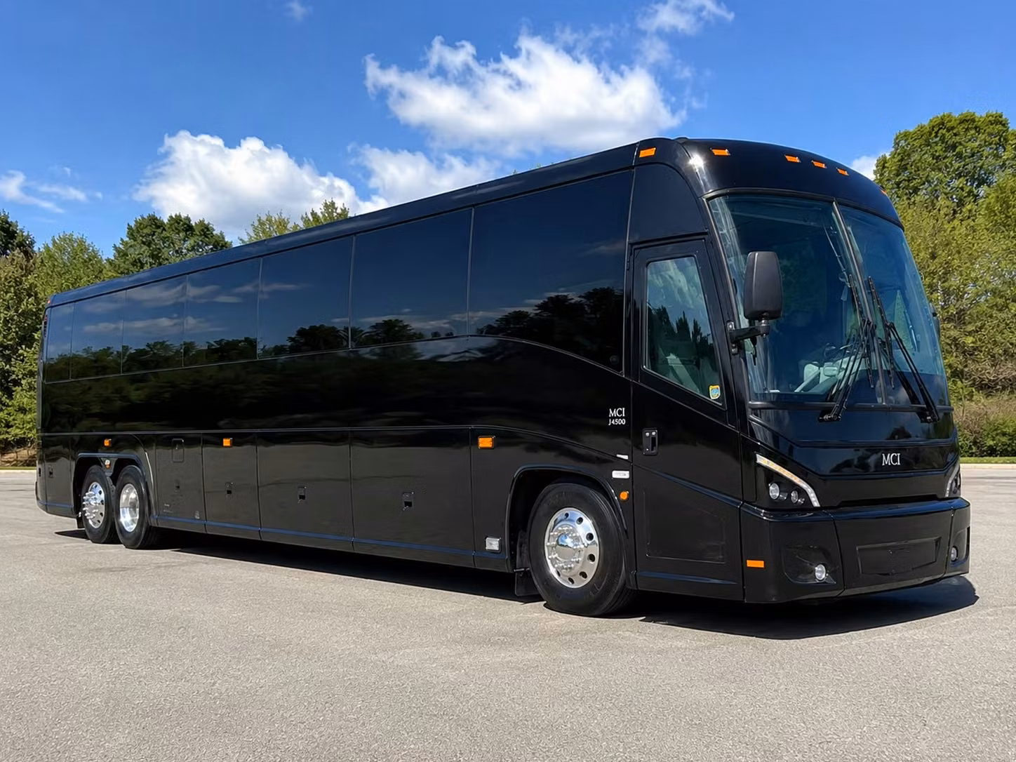 corporate event shuttle services in denver keep your team moving efficiently