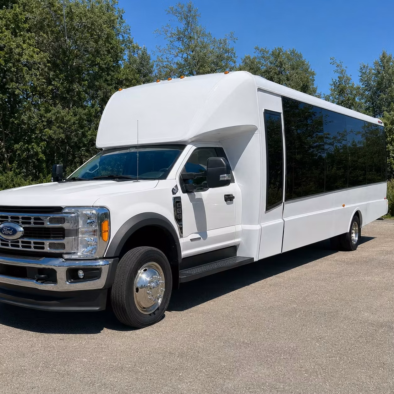 minibus rentals for smaller denver prom groups who want privacy and flexibility